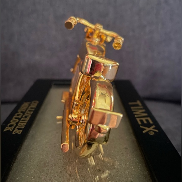 🏍️Timex Gold Motorcycle Clock - Picture 5 of 6